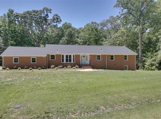 110 Artillery Rd, Yorktown, VA 23692
