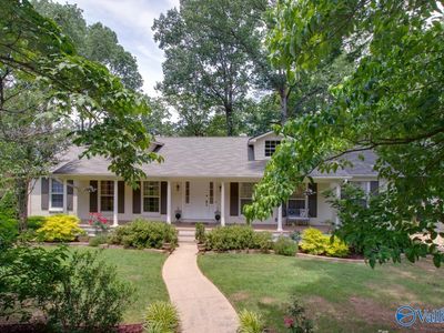 5829 Jones Valley Dr SE, Huntsville, AL, 35802