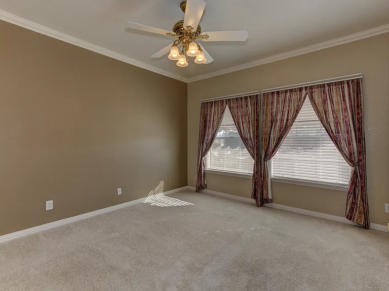 1759 N Baker St — Photo 13