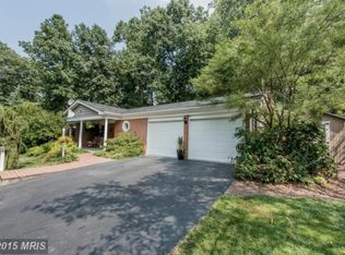 9737 Gingerwood Dr, Ellicott City, MD 21042