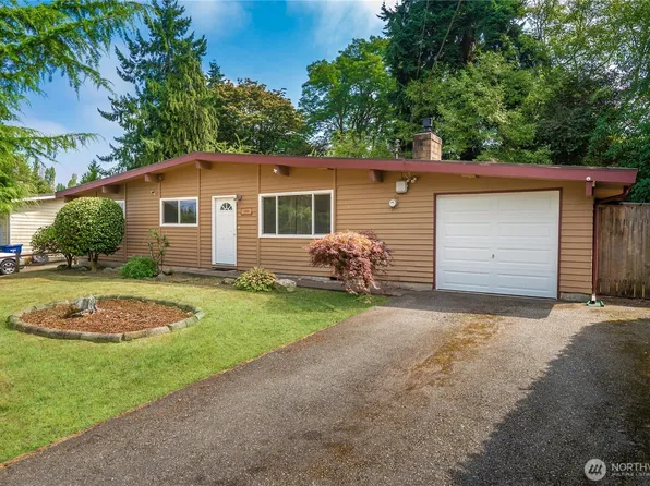 32814 28th Avenue SW, Federal Way, WA 98023