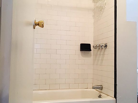 4th image of 614 W 138th St APT 6