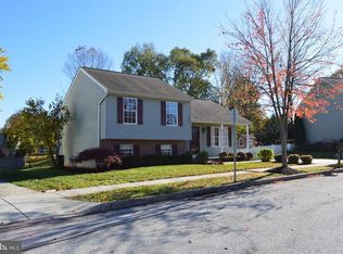 19 Smokehouse Ct, Littlestown, PA 17340