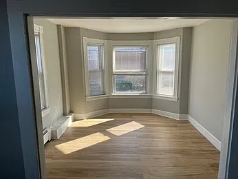 159 E Central St — Photo 10