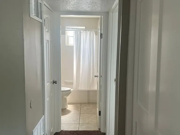 4806 Northcrest — Photo 7
