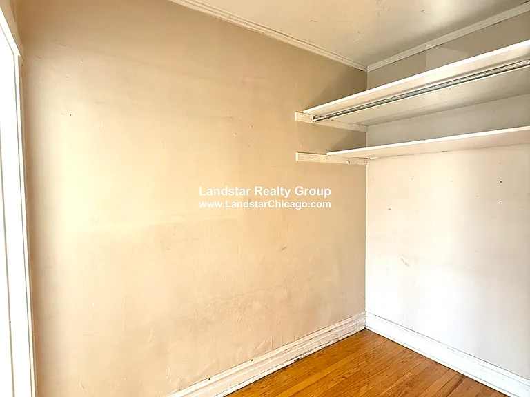 4109 N Sacramento Ave #S — Photo 4