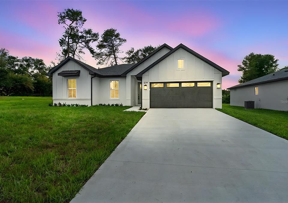 1st image of 894 PINE AVENUE