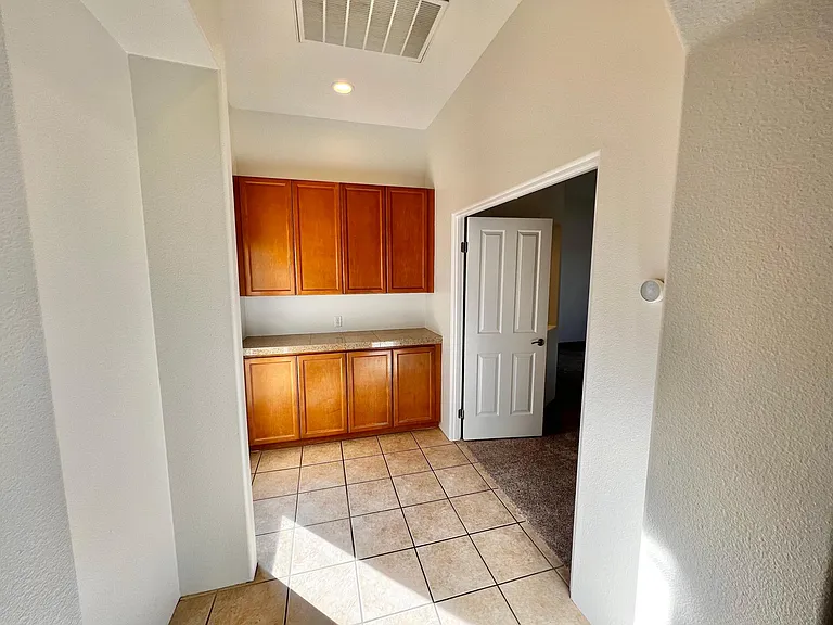 40921 Hovley Ct — Photo 12