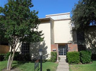 9705 Smokefeather Ln, Dallas, TX 75243