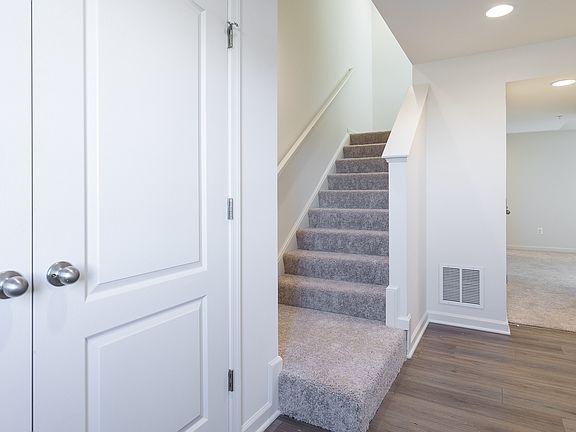 4th image of Holstein Dr Homesite 54