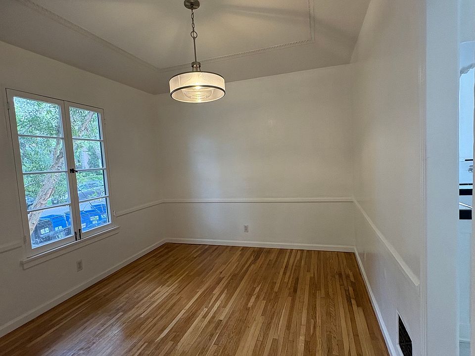 Dining room area