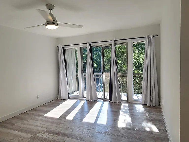 6519 W Newberry Rd #1014 — Photo 17