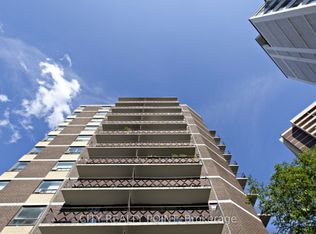 55 Isabella St #1204, Toronto, ON M4Y 1M8