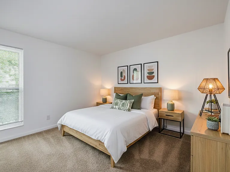 Enclave at North Point — Photo 103
