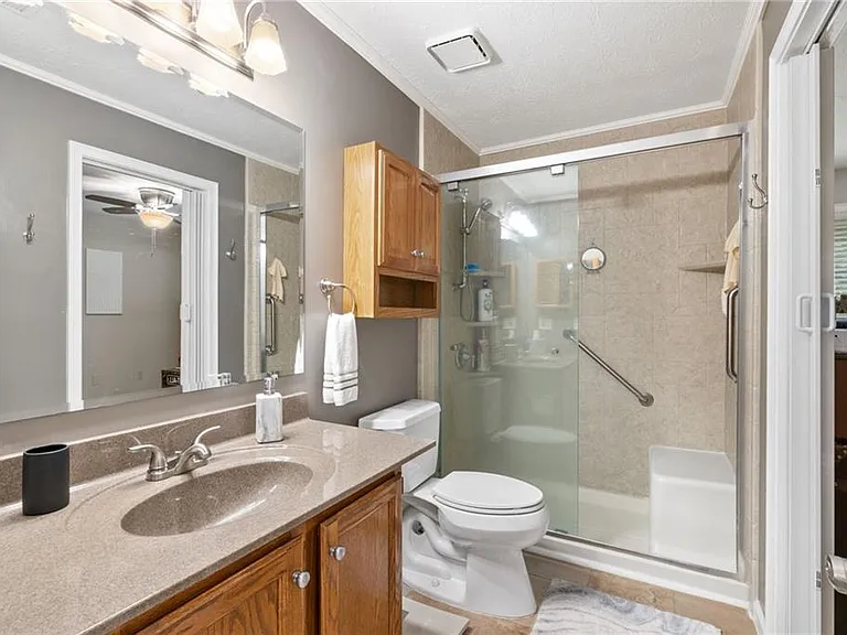 525 Warm Springs Cir — Photo 14