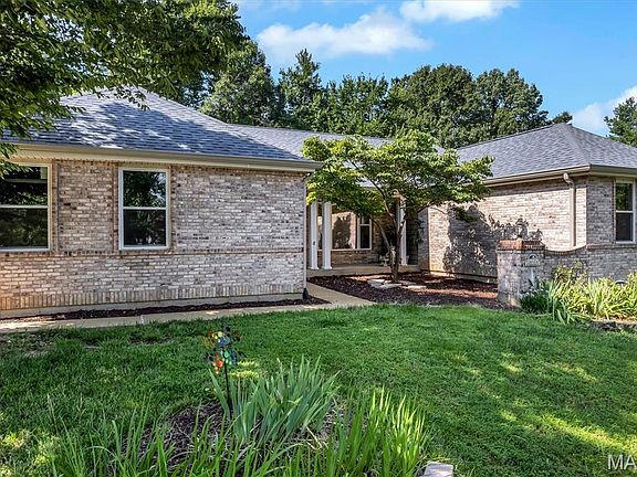 5th image of 16426 Prestwick Place Ln