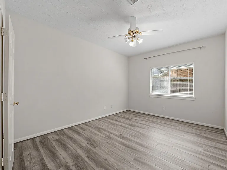 23818 Indian Hills Way — Photo 24