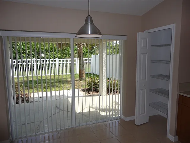 11505 Crestlake Village Dr — Photo 4