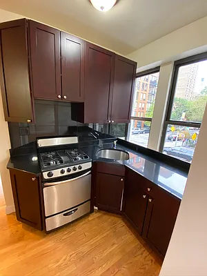 Rented by Best Apartments North Inc | media 25