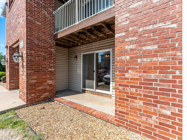 Battlefield Park Apartments — Photo 56