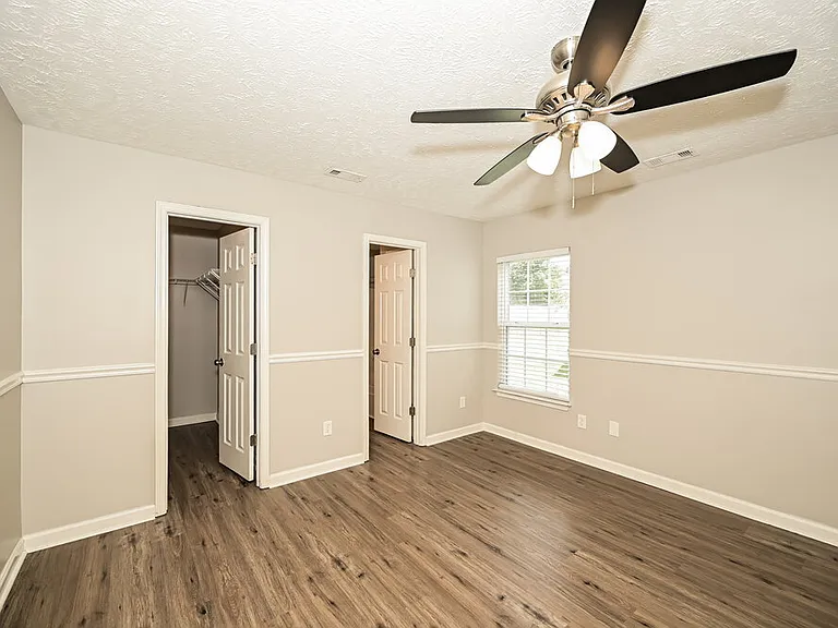 4002 Deer Run Trce — Photo 8