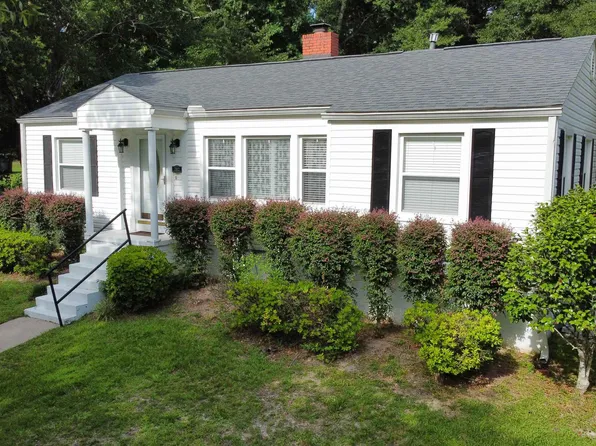 702 Brookside Dr, Opp, AL 36467