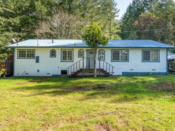 67951 Highway 101 N, Leggett, CA 95585