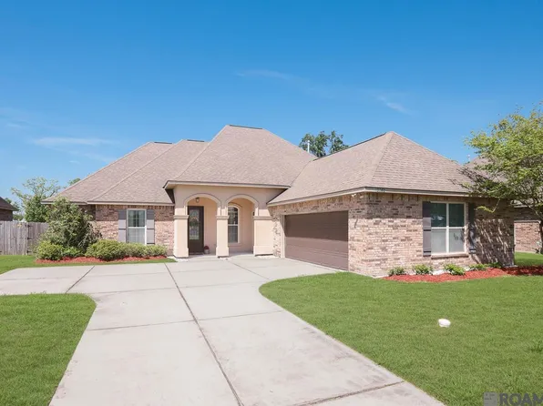 13283 Crownridge Dr, Gonzales, LA 70737