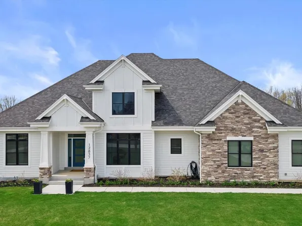 12837 North Highgate COURT, Mequon, WI 53097