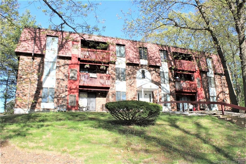 25 Woodsedge Dr APT 6A, Newington, CT 06111 | Zillow