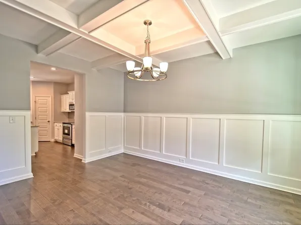 727 McDonald Dr, Opelika, AL 36801