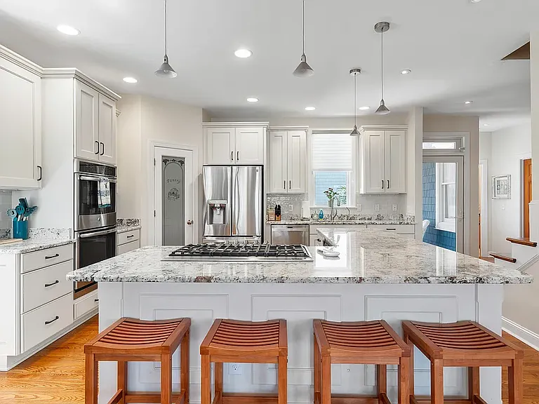 1250 Fort Fisher Blvd S — Photo 7