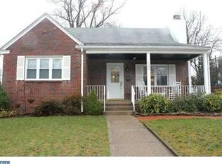 122 Woodlawn Ave, Merchantville, NJ 08109