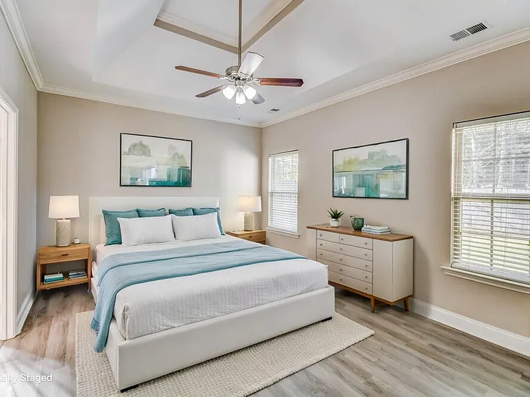 600 Waterford Ln — Photo 10