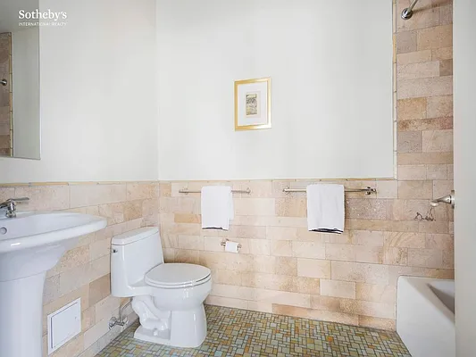 Rented by Sotheby's International Realty | media 58