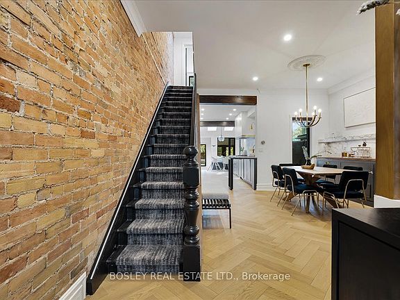 3rd image of 372 Logan Ave
