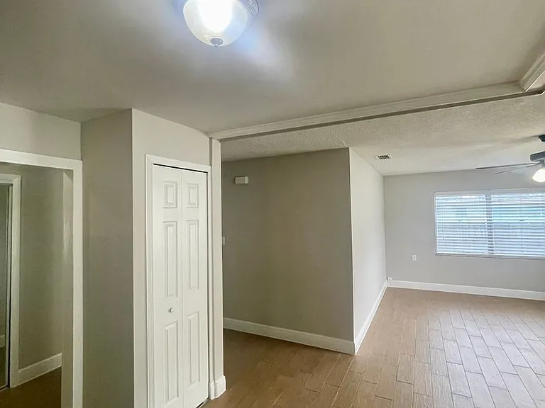 1111 Galahad Dr — Photo 7