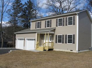 1760 Parmly Rd, Mohegan Lake, NY 10547