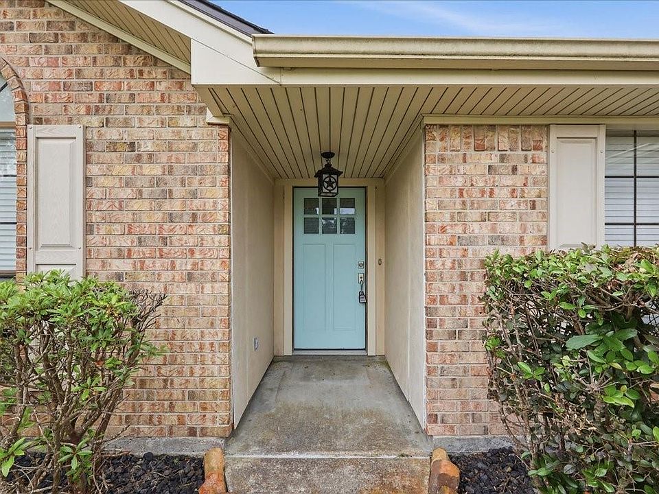 1st image of 2431 Postoak Ln