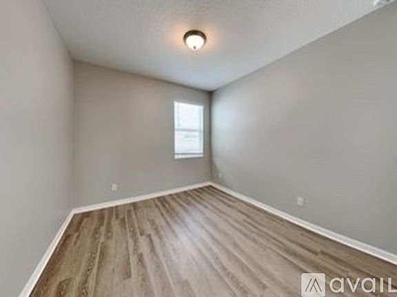 4th image of 5403 Dove Cottage Ln