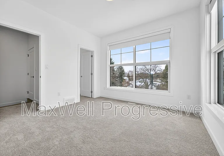 13516 115th Ave NW #5 — Photo 17