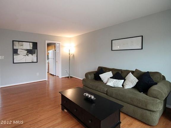 5th image of 14743 Grobie Pond Ln