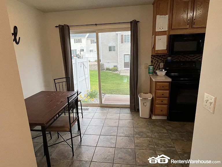 15507 Foghorn Ln — Photo 5