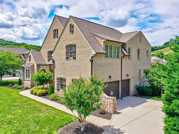 2nd image of 5012 Buds Farm Ln