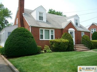 6 Linwood Pl, North Brunswick, NJ 08902
