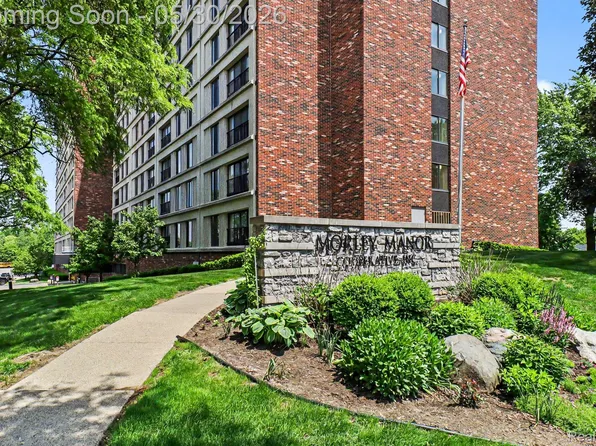 21800 Morley Ave APT 709, Dearborn, MI 48124