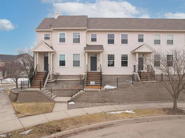 11316 Fergus St NE Unit E, Blaine, MN 55449