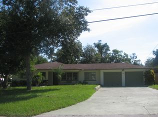 1217 Woodcrest Ave, Clearwater, FL 33756