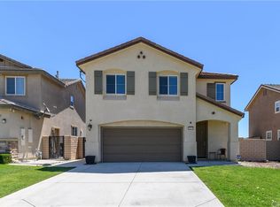 18375 Evening Primrose Ln, San Bernardino, CA