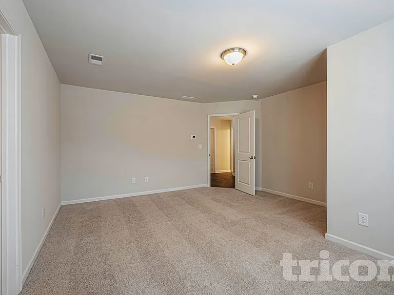 317 Oxbow St — Photo 12